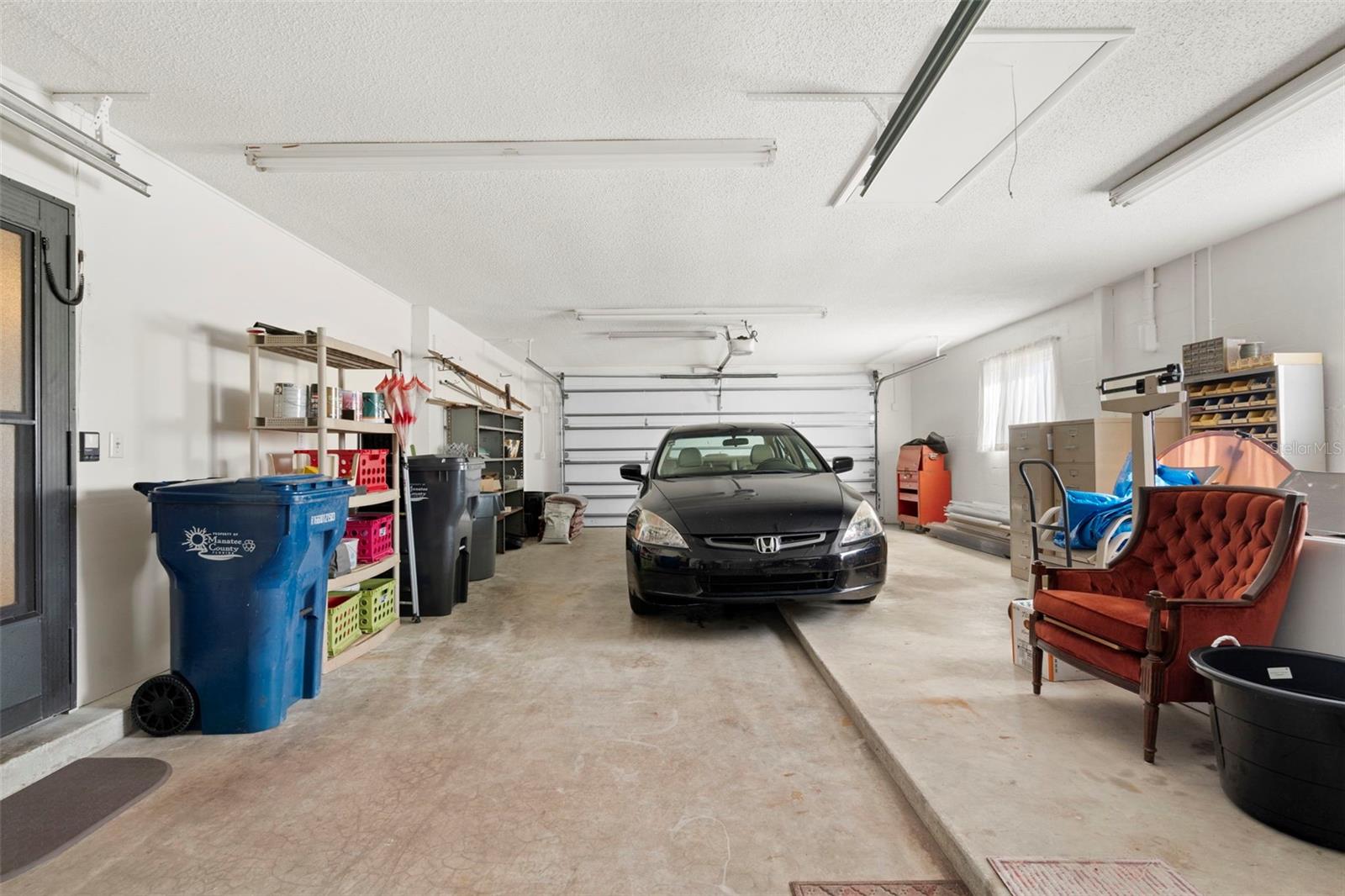 5003 COMMONWEALTH RD — photo 32