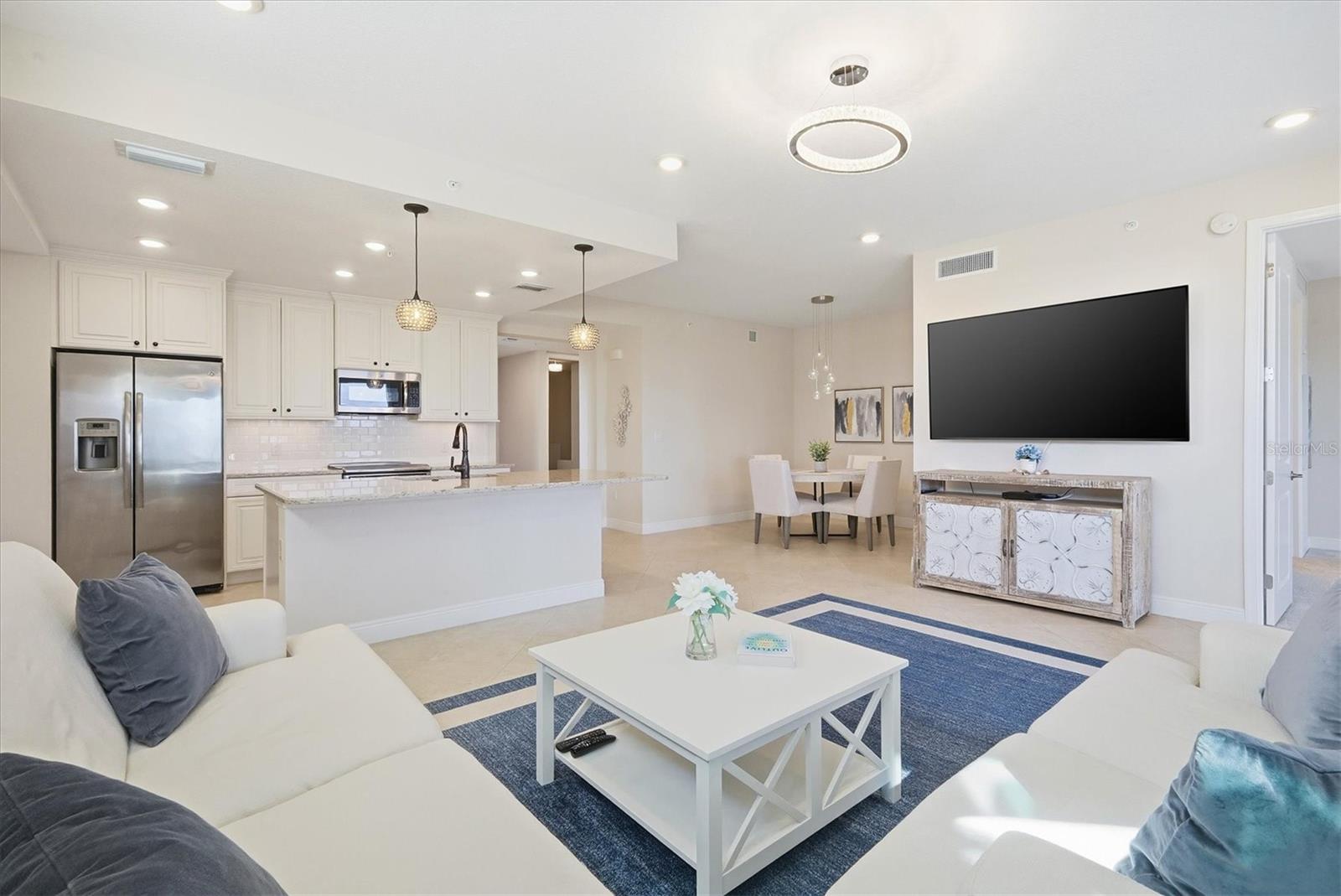 395 ARUBA CIR #303 — photo 15