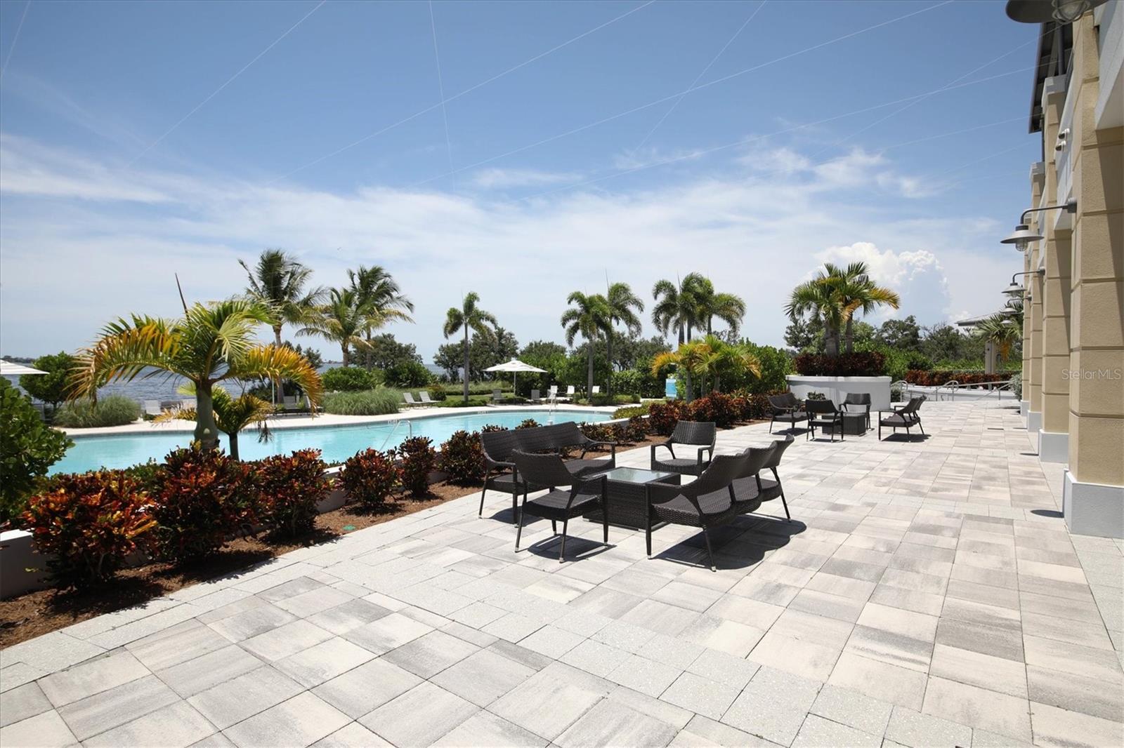 395 ARUBA CIR #303 — photo 44