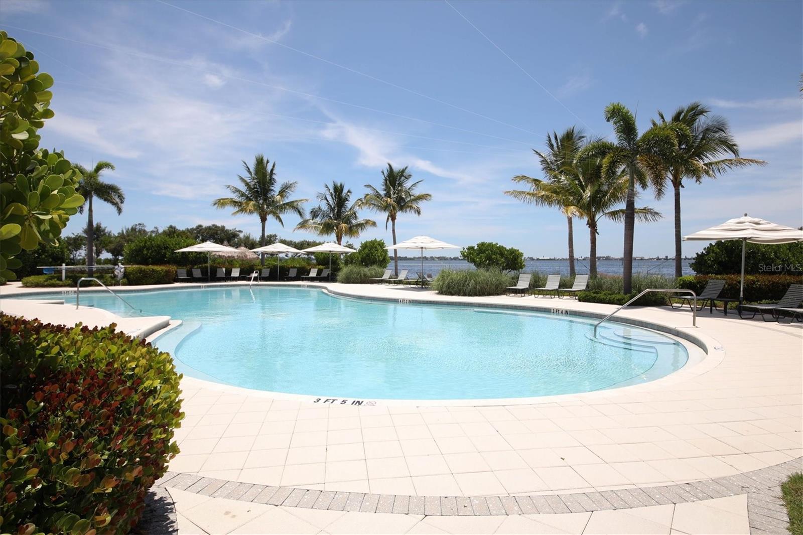 395 ARUBA CIR #303 — photo 45