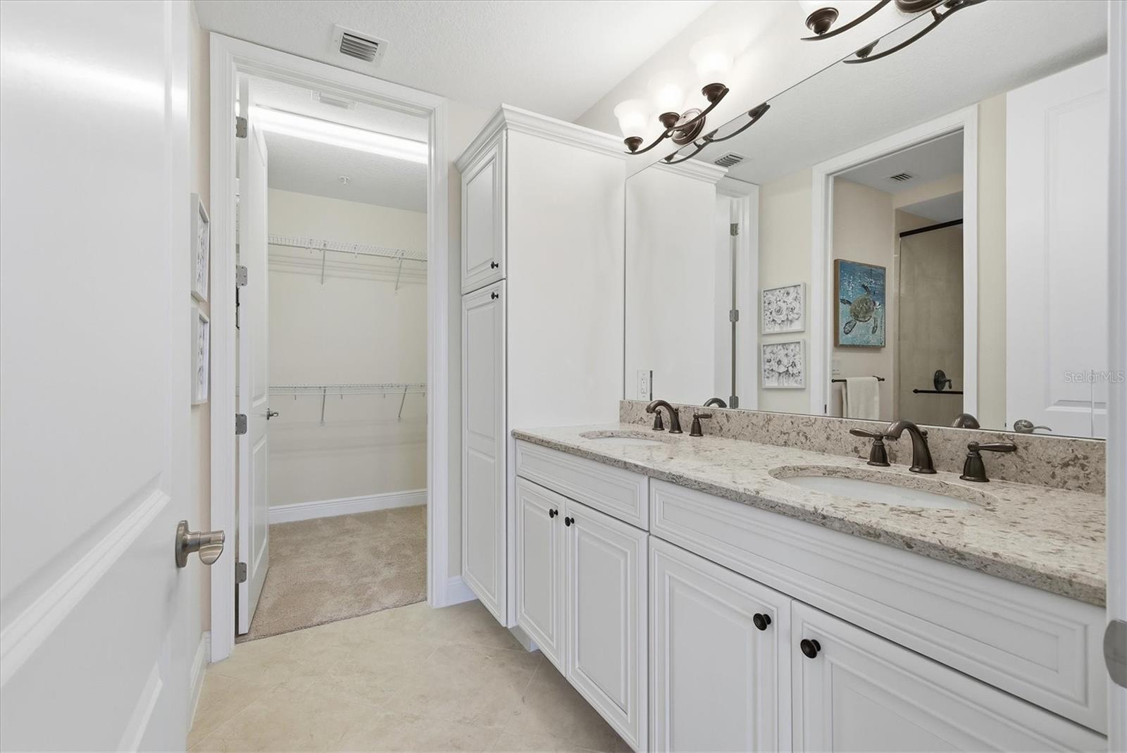 395 ARUBA CIR #303 — photo 19