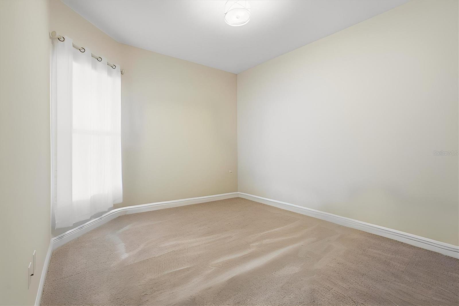 395 ARUBA CIR #303 — photo 26