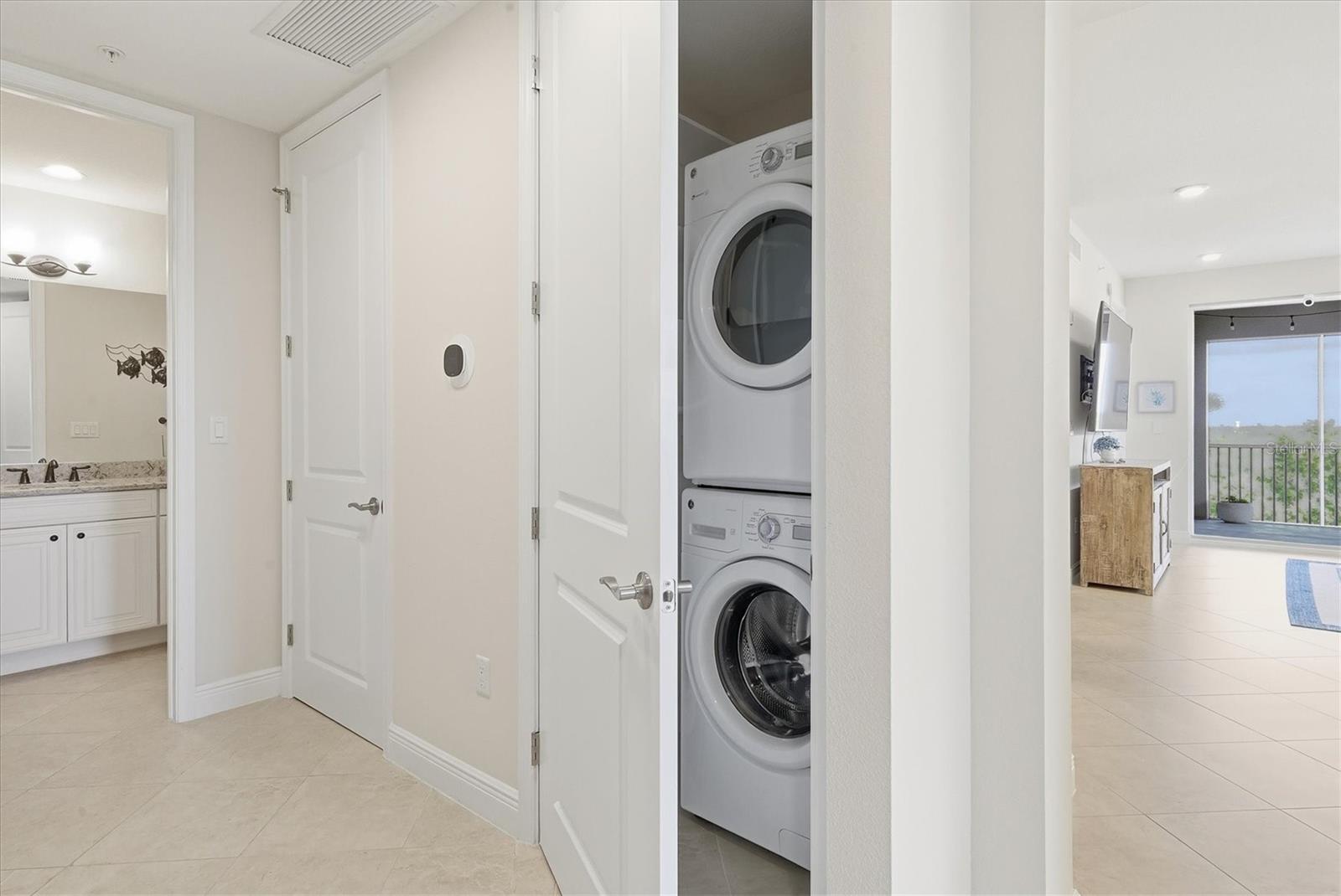 395 ARUBA CIR #303 — photo 28