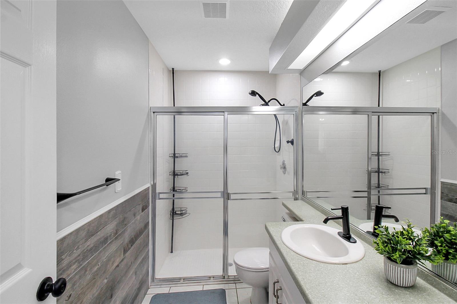 5111 13TH AVENUE DR W — photo 40