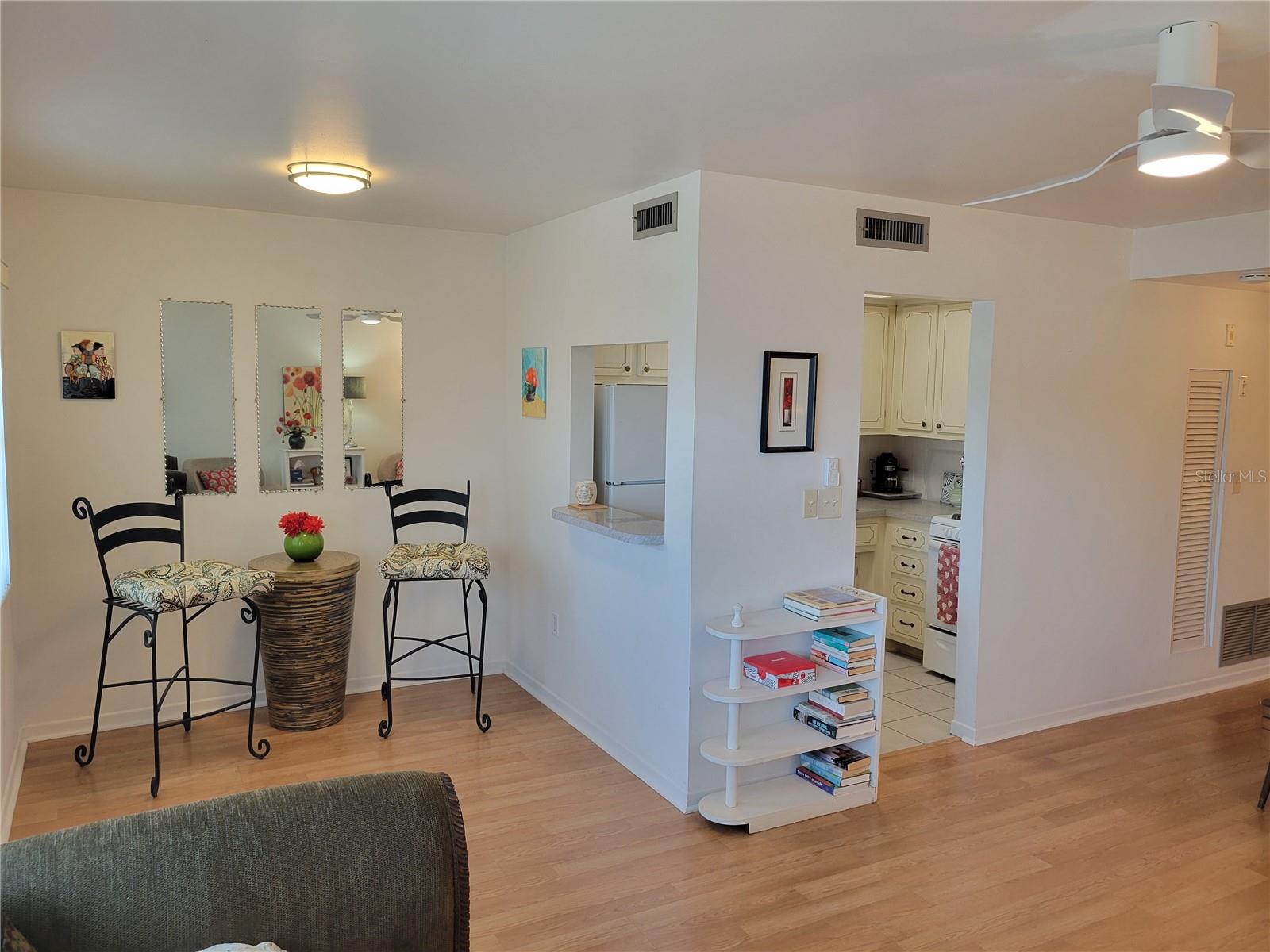 5945 21ST ST N #18 — photo 9