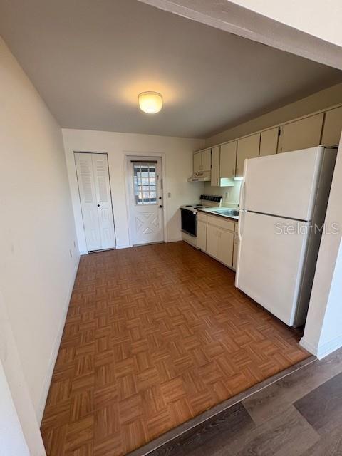 5607 67TH AVE N #314 — photo 7