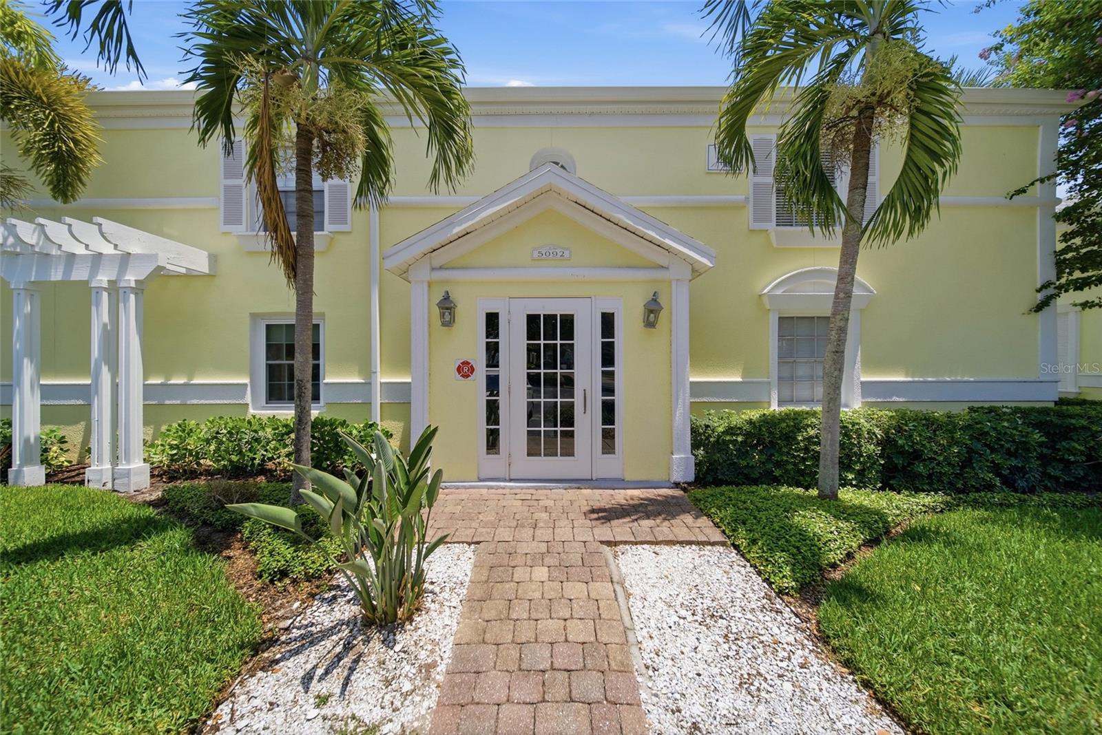 5092 BEACH DR SE #A — photo 2