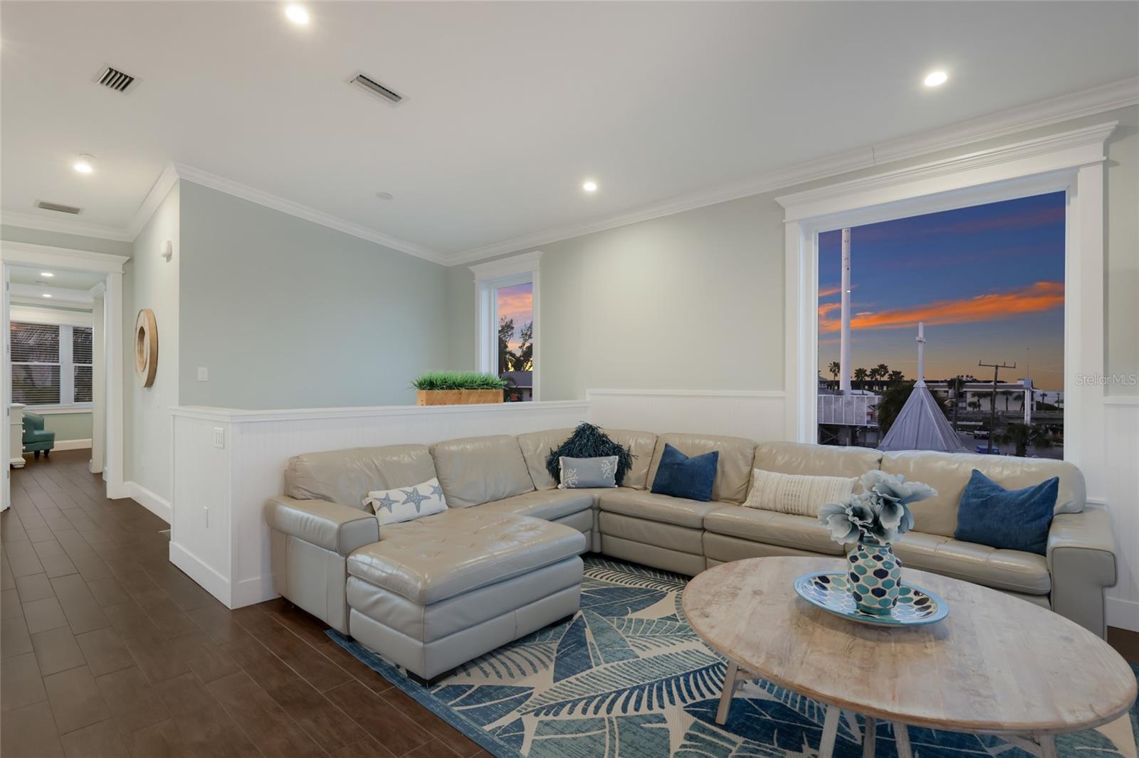206 CHURCH AVE — photo 15