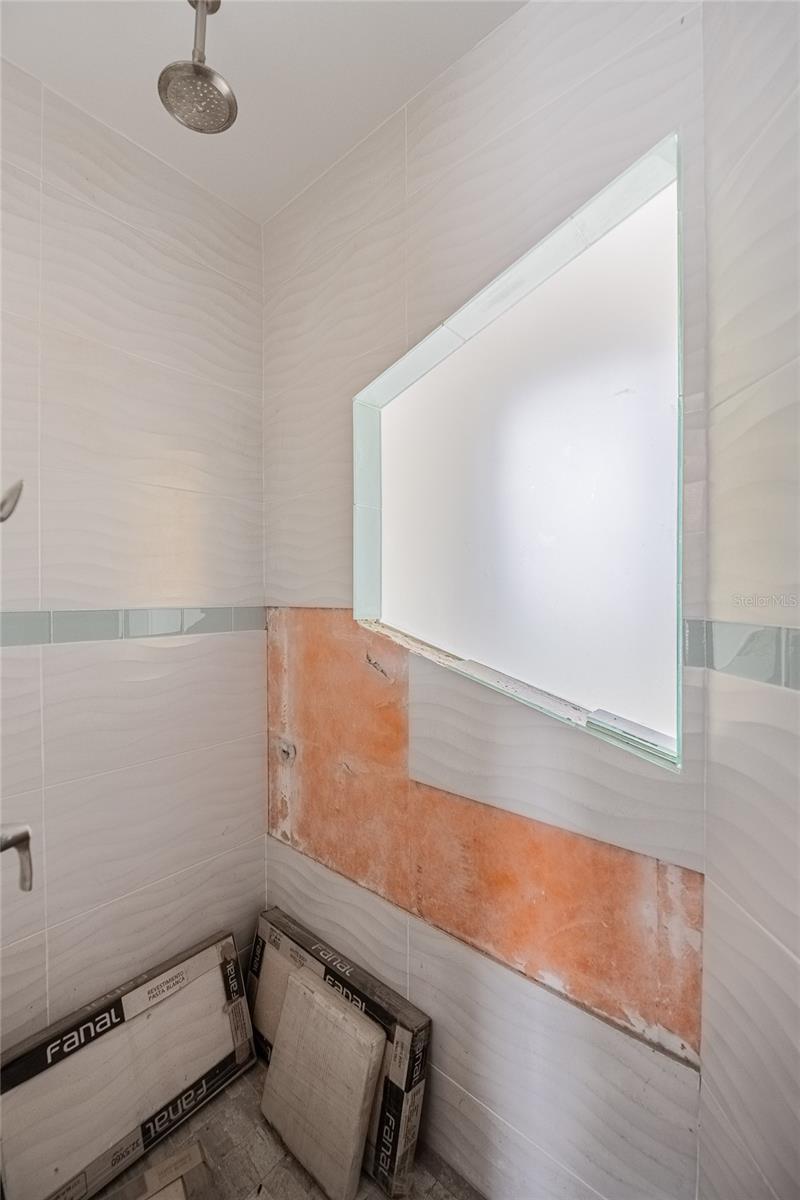 6213 SANDERS DR — photo 33