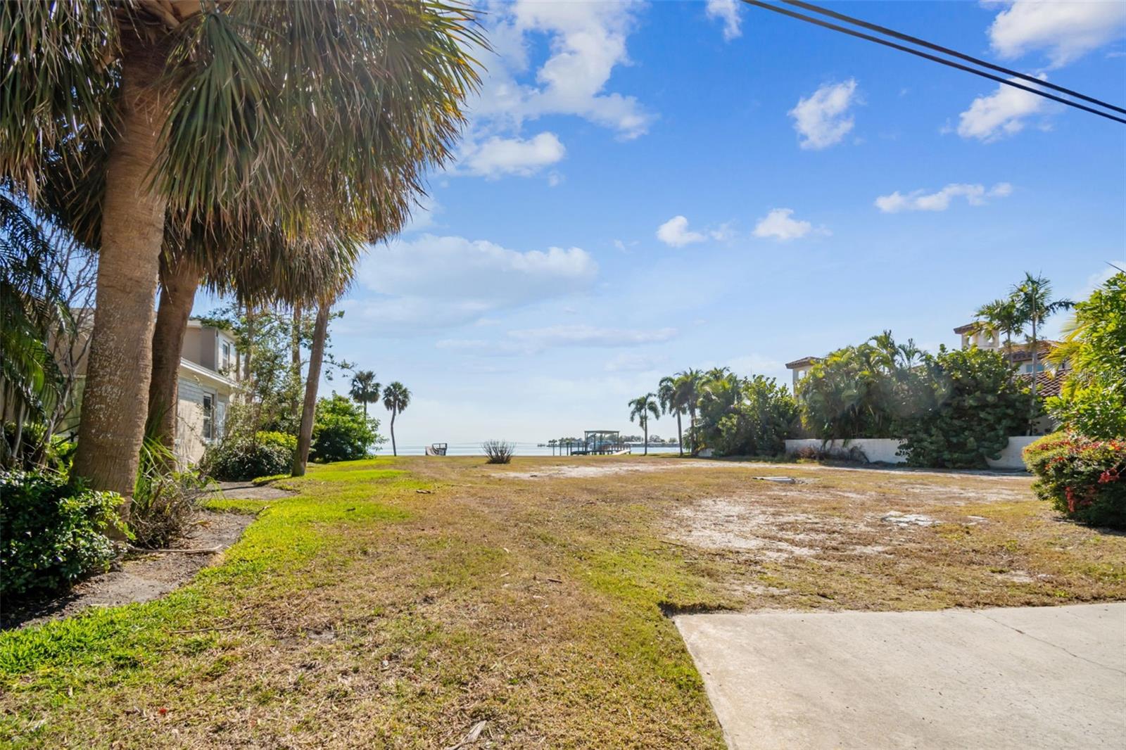 6330 BAHAMA SHORES DR S — photo 17