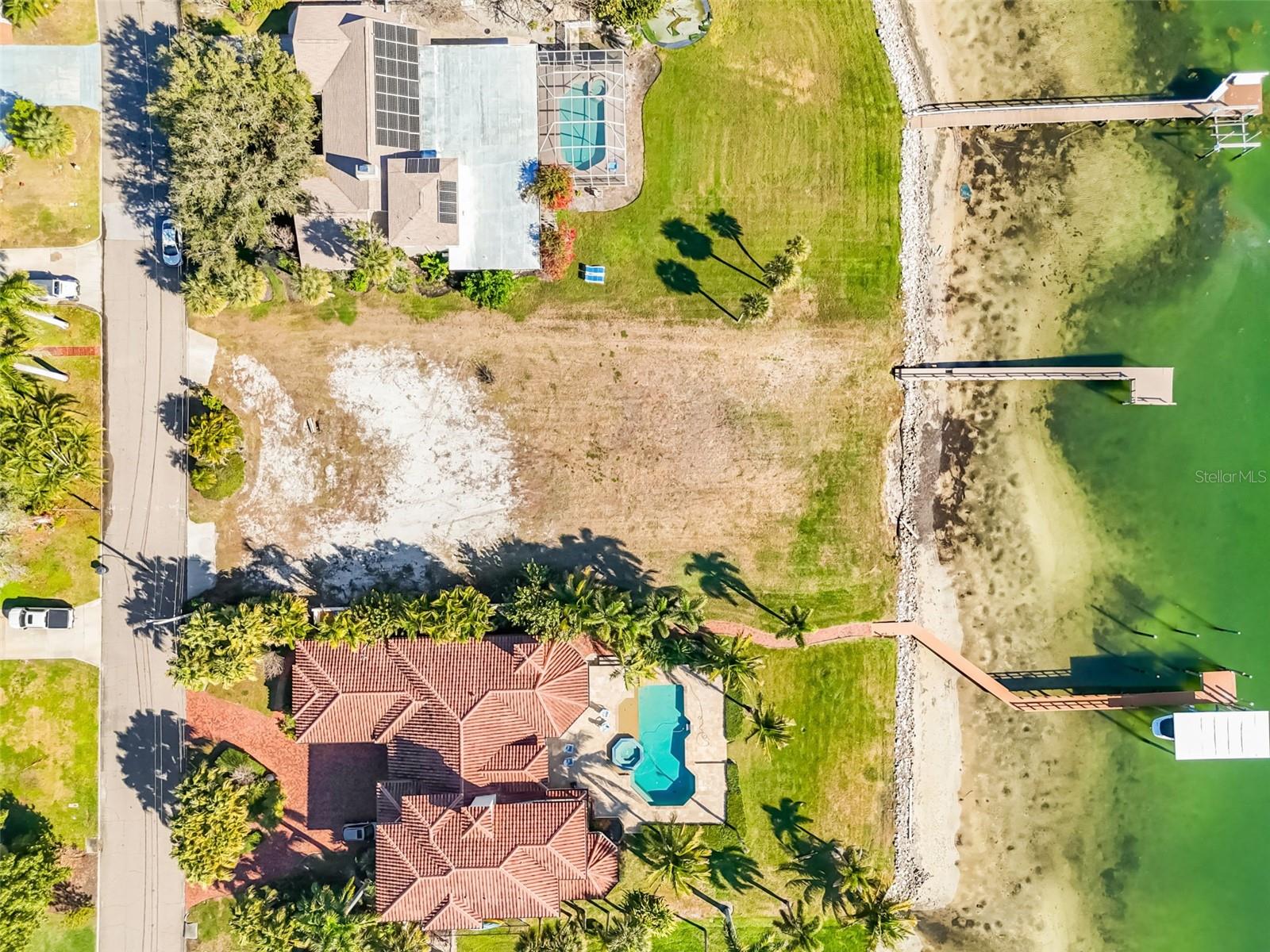 6330 BAHAMA SHORES DR S — photo 34