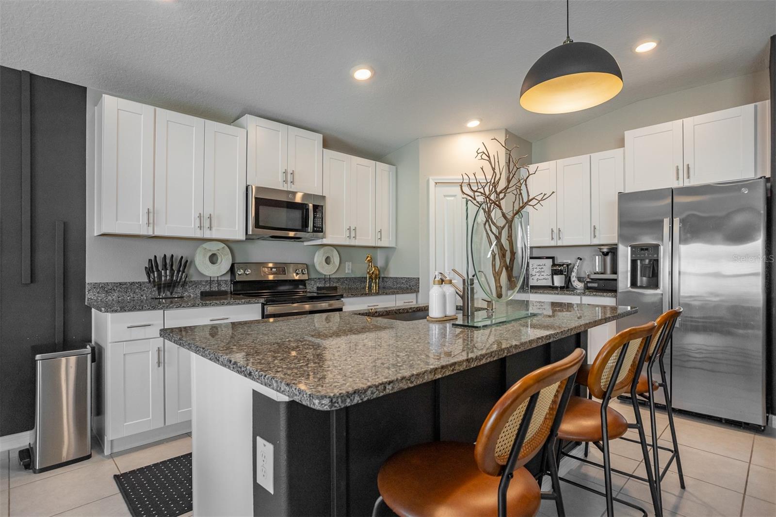 15415 MILLER CREEK DR — photo 10