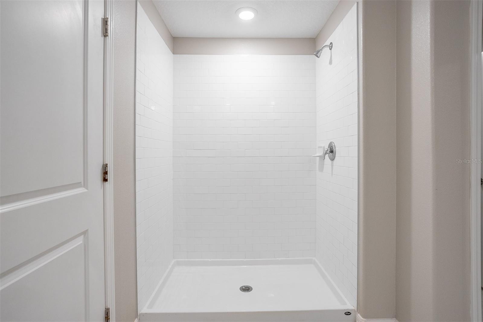 15415 MILLER CREEK DR — photo 26