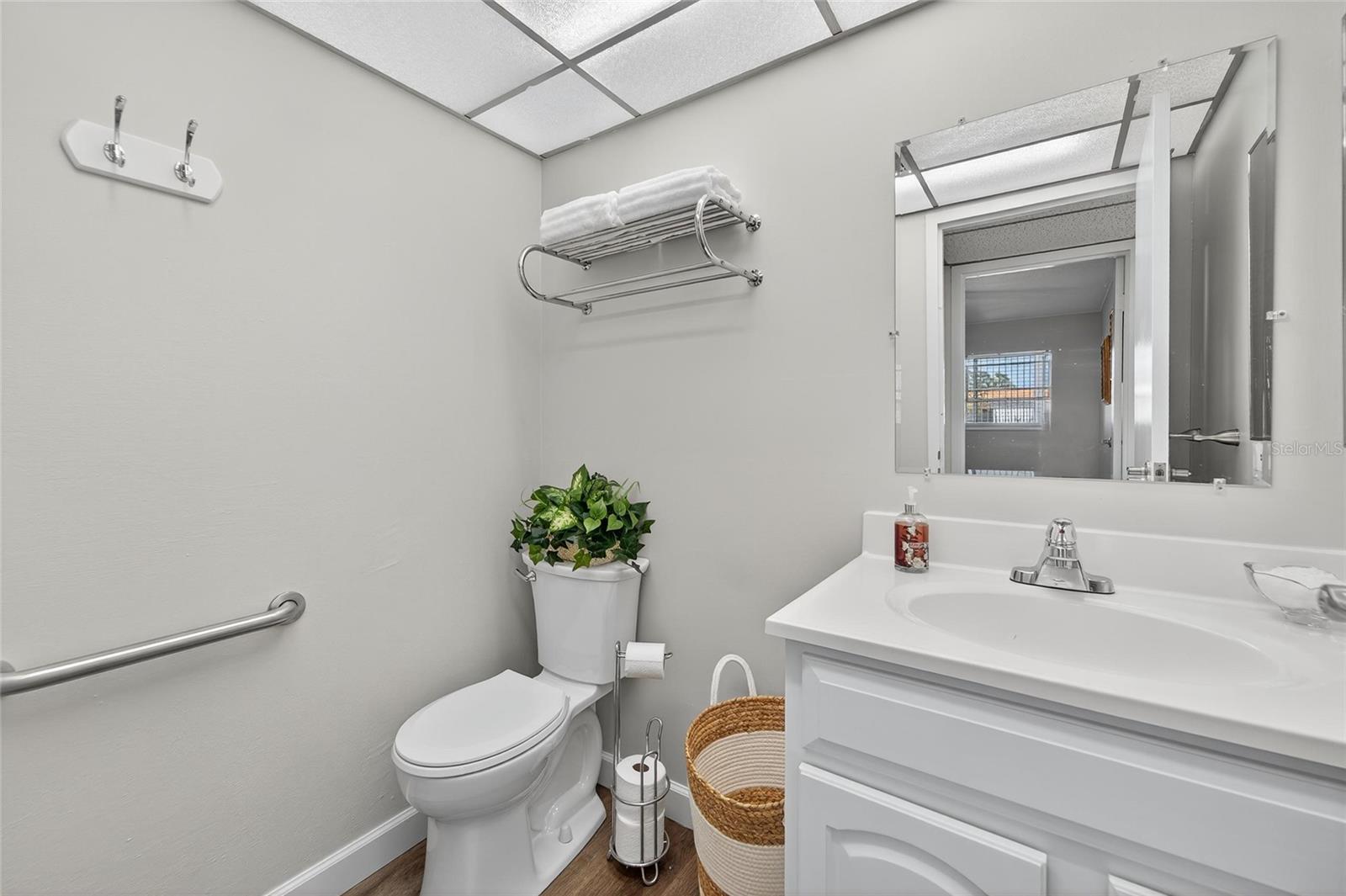 1802 BEDFORD LN #12 — photo 12