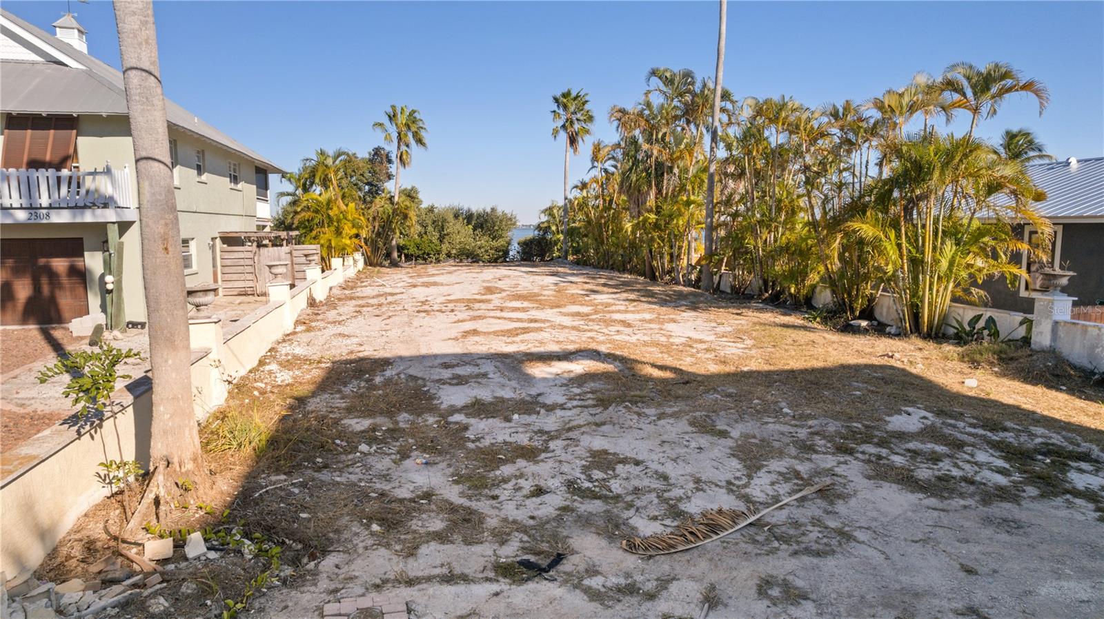 2306 CANASTA DR — photo 13