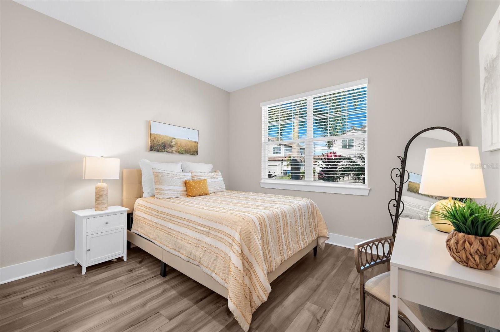 13832 GREEN HAMMOCK PL — photo 32