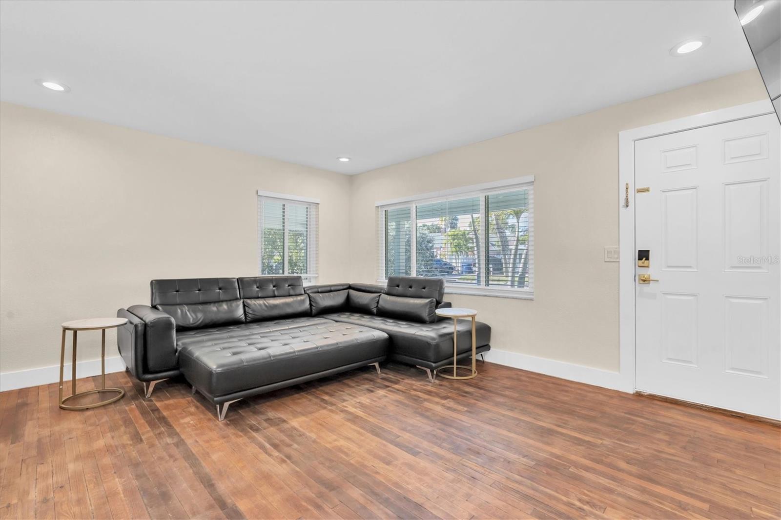 518 77TH AVE — photo 5