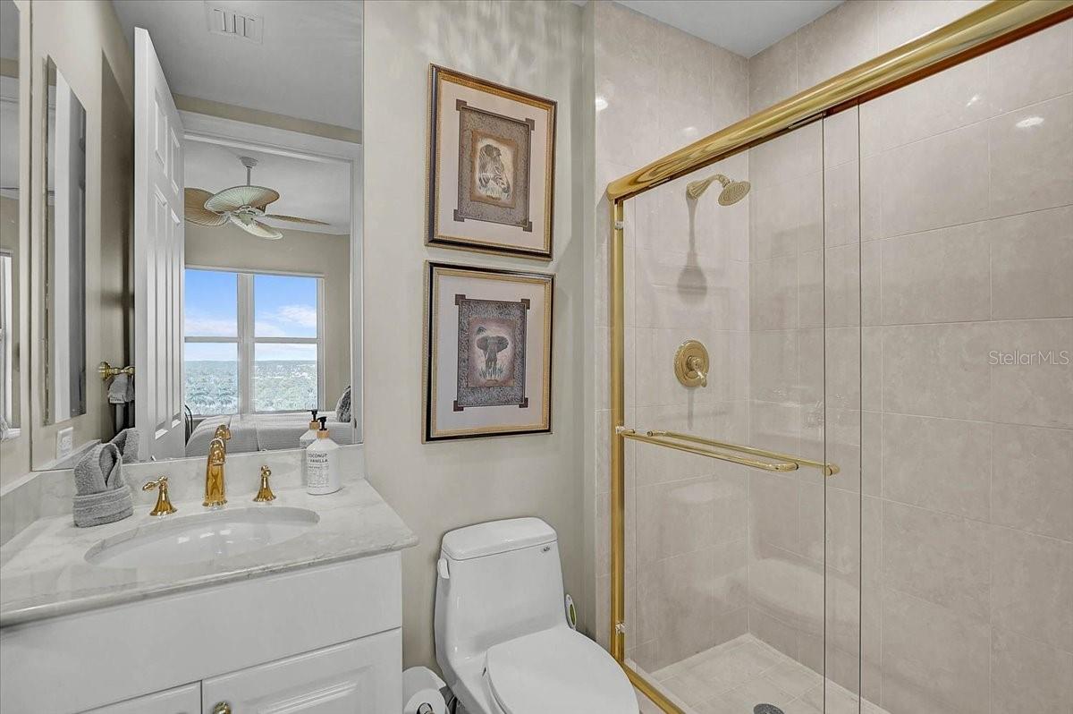 401 N POINT RD #1001 — photo 27