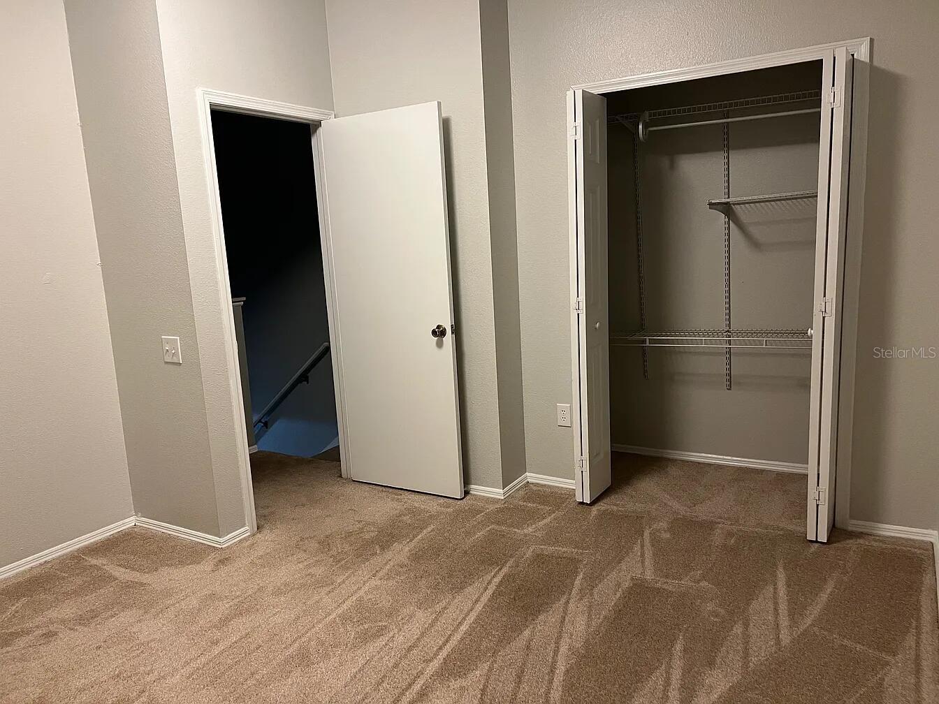 8674 HUNTERS KEY CIR — photo 12