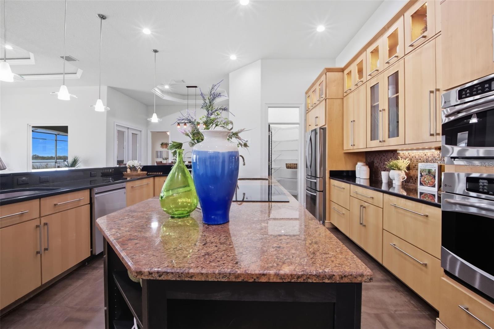 3215 GULF CITY RD — photo 18