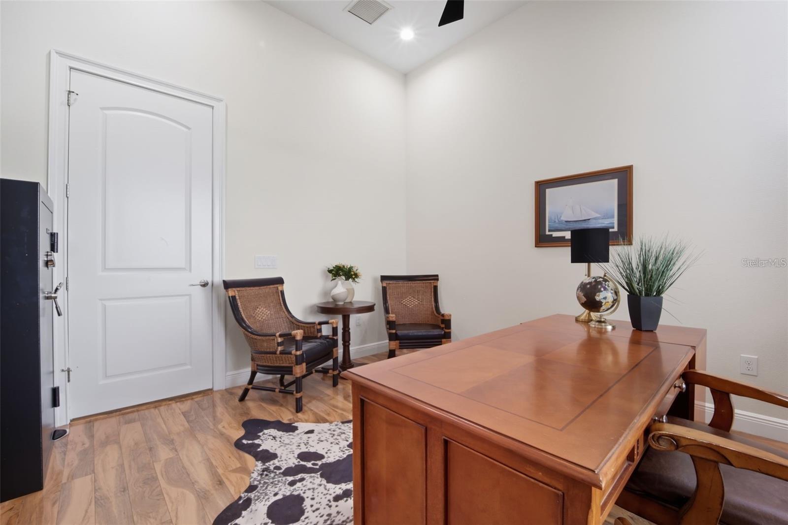 3215 GULF CITY RD — photo 32