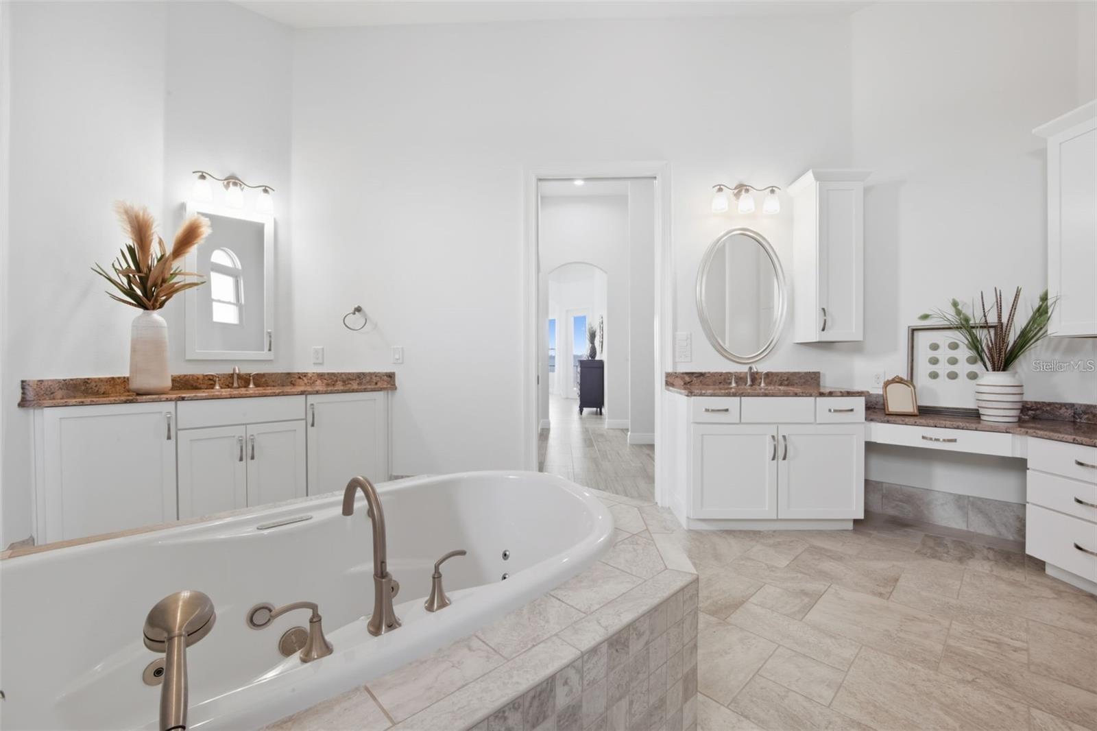 3215 GULF CITY RD — photo 30