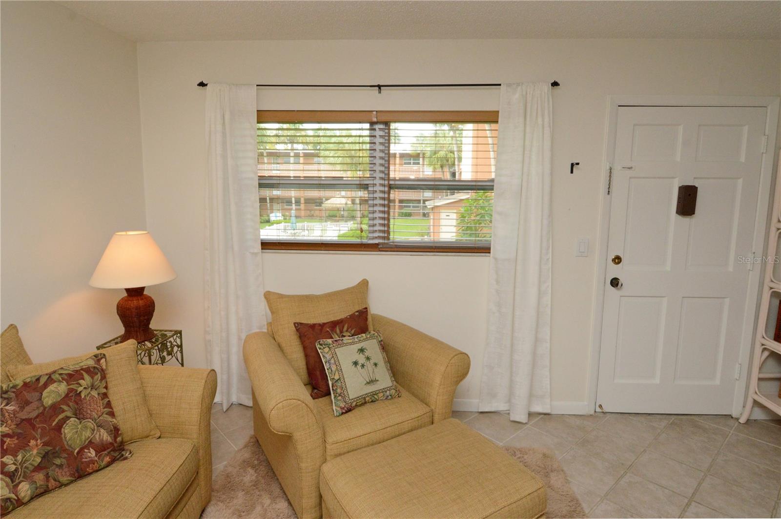 12760 INDIAN ROCKS RD #553 — photo 17