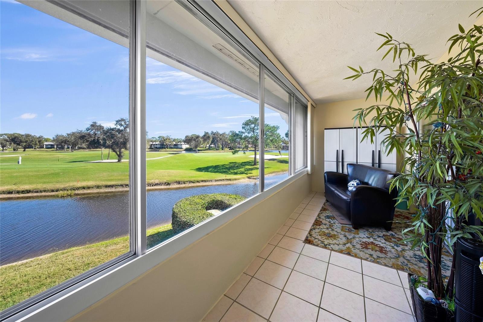 7193 W COUNTRY CLUB DR N #237 — photo 4