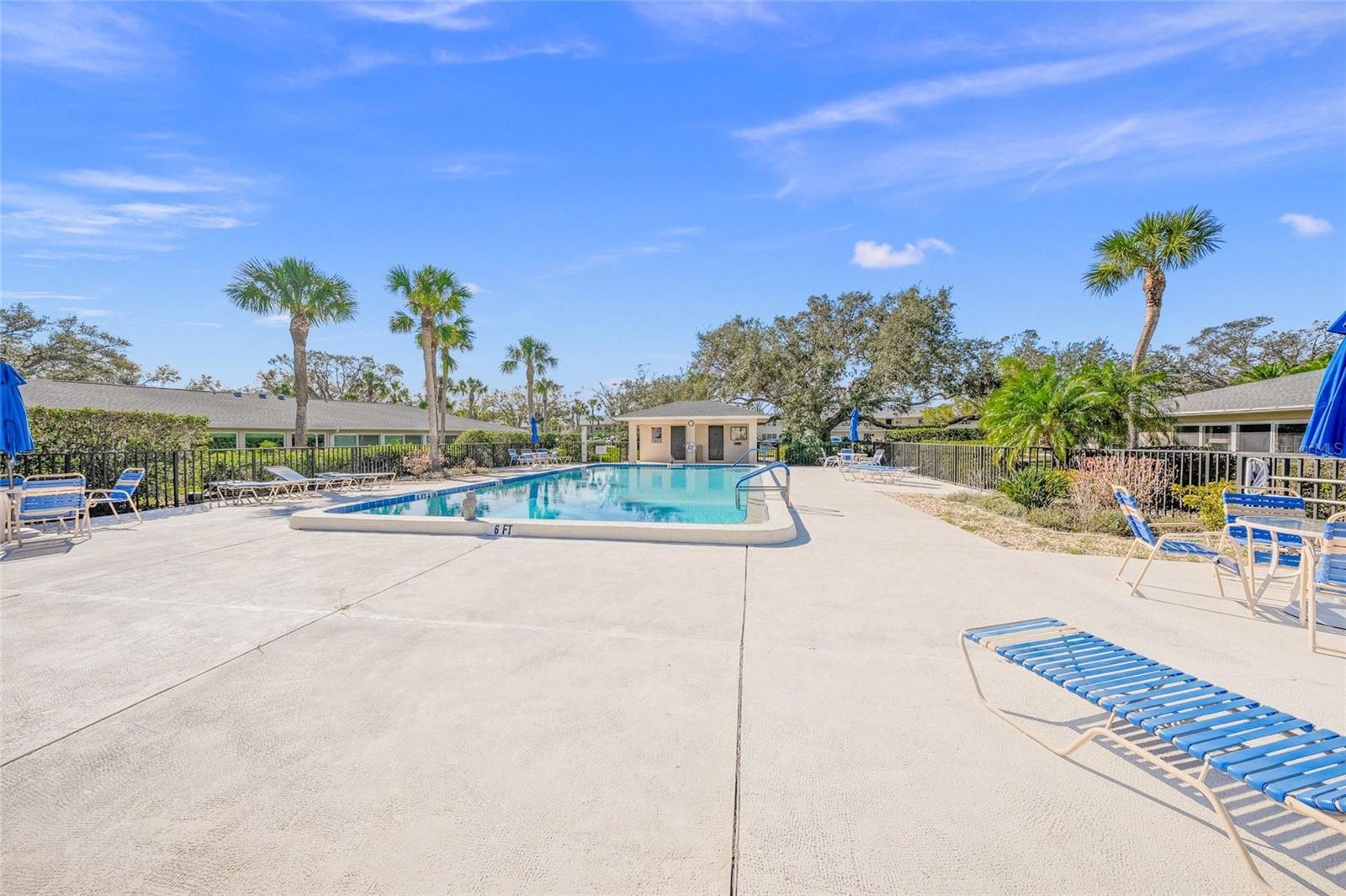 7193 W COUNTRY CLUB DR N #237 — photo 47