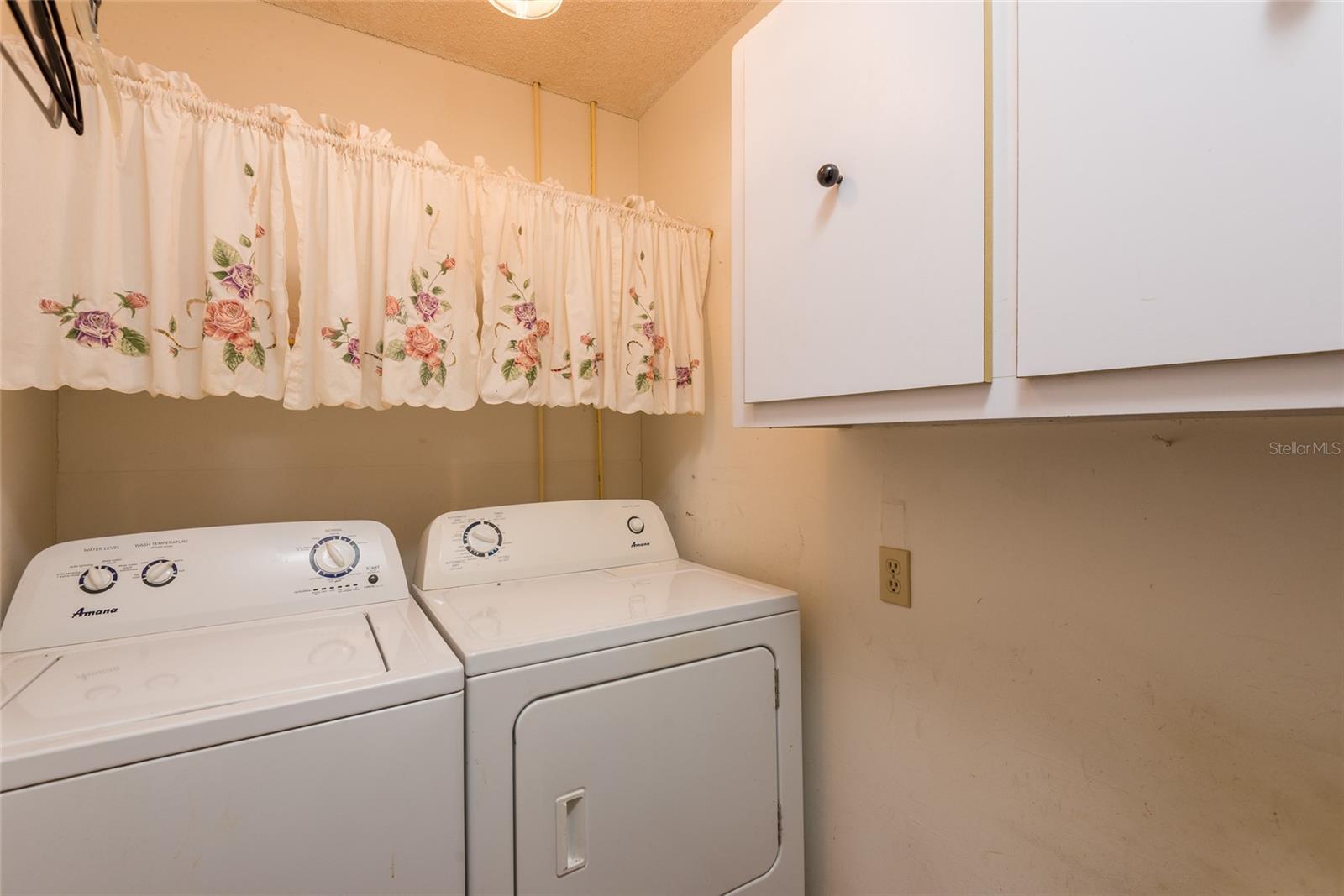 6809 TWELVE OAKS BLVD — photo 36