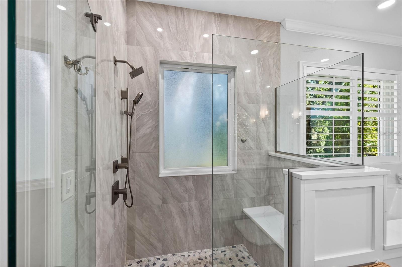 1581 ALEXANDER RD — photo 18