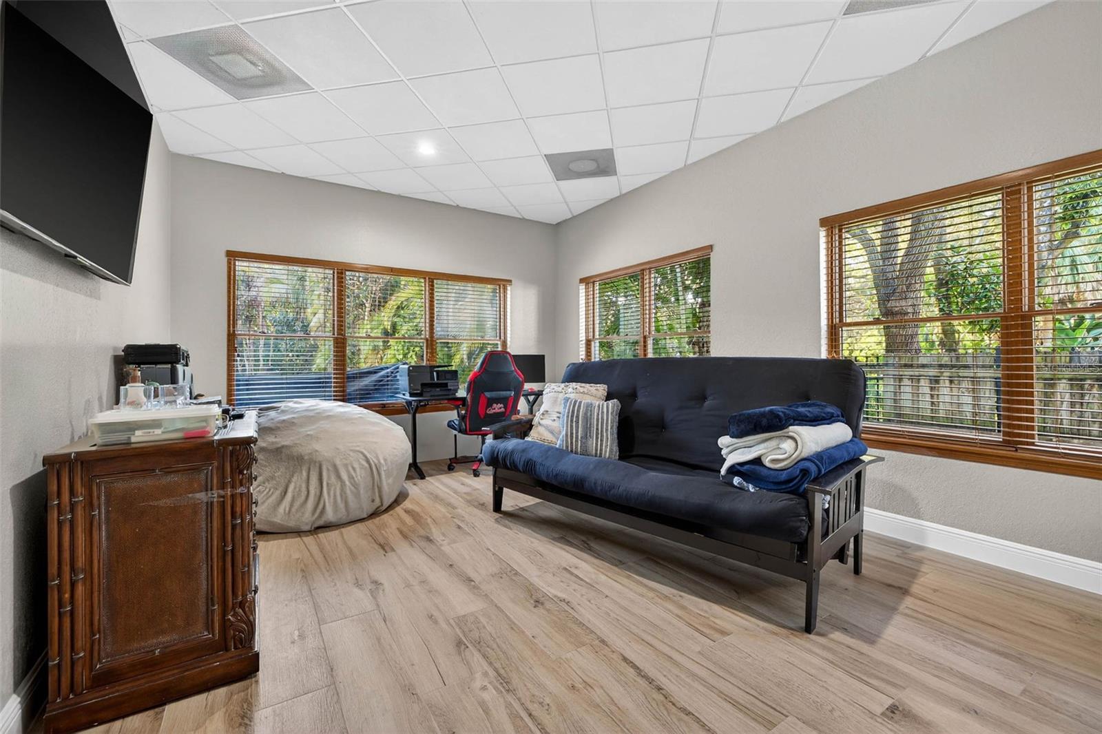 1581 ALEXANDER RD — photo 30