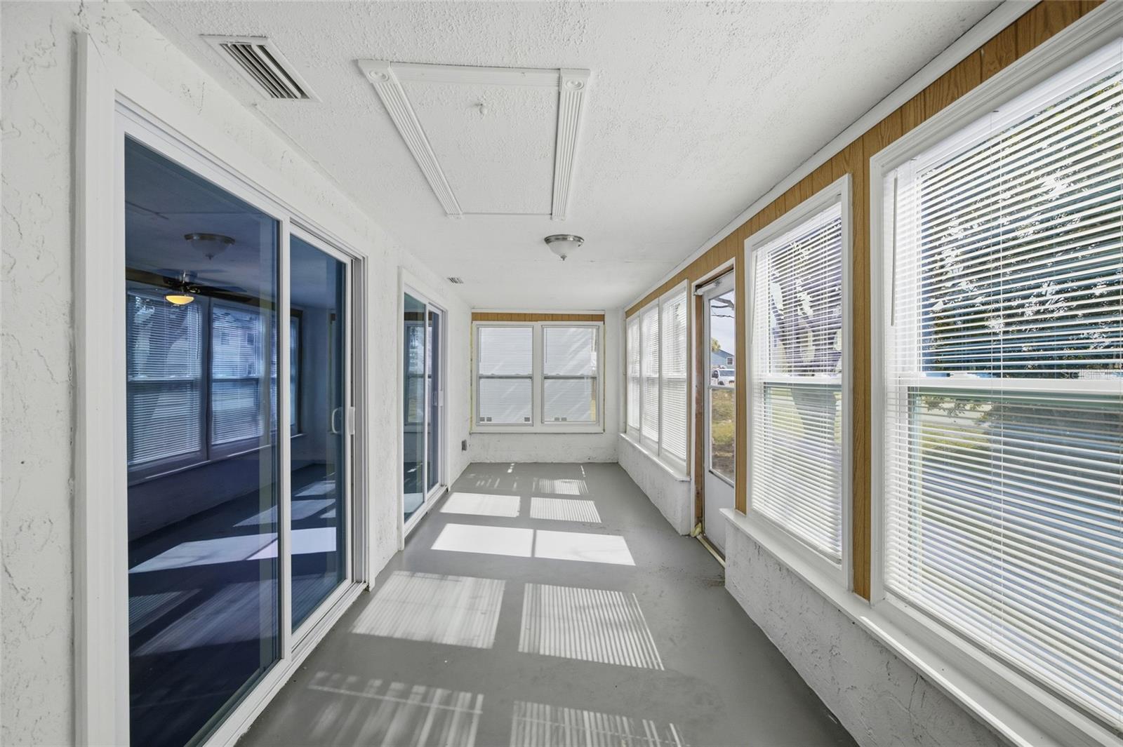 7410 MAKO DR — photo 20