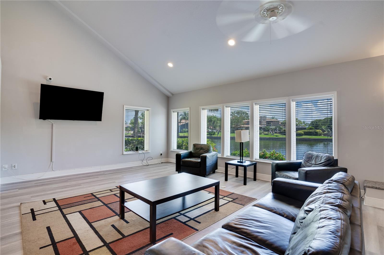 6315 NEWTOWN CIR #15B3 — photo 31