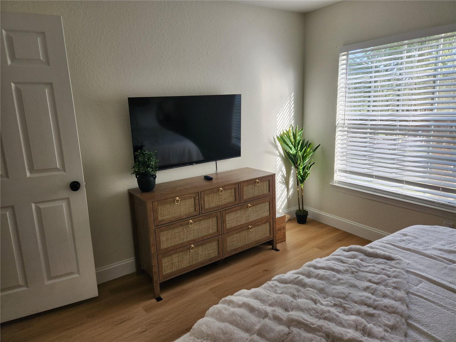 8926 MANOR LOOP CIR #201 B — photo 19