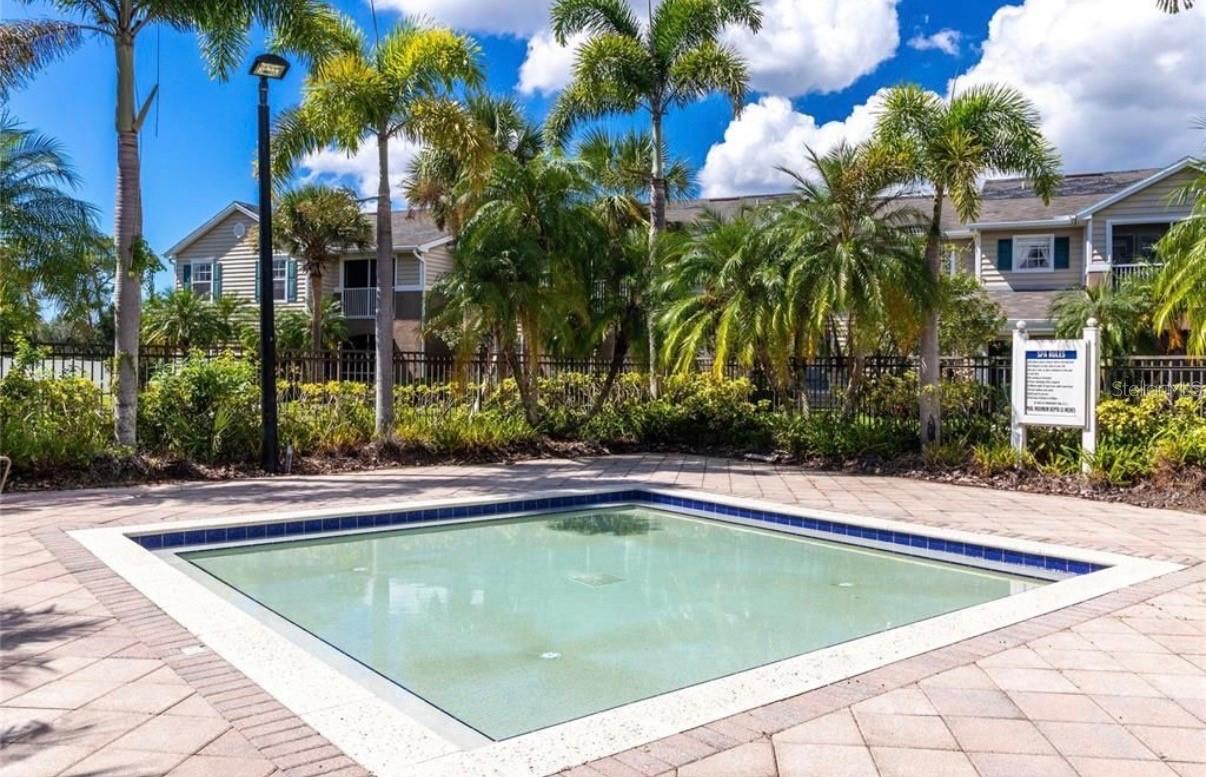 8926 MANOR LOOP CIR #201 B — photo 29