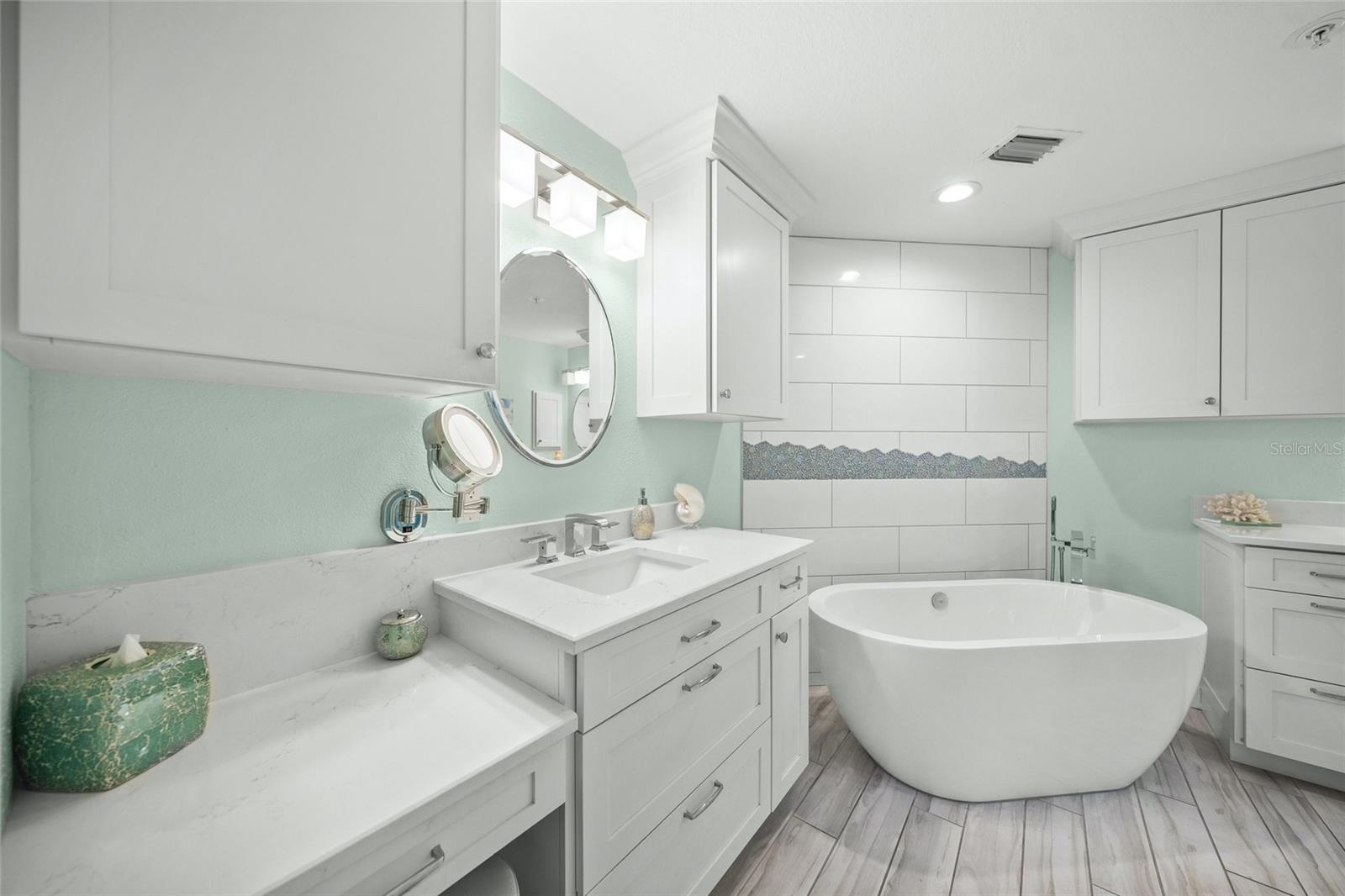 1260 DOLPHIN BAY WAY #403 — photo 30