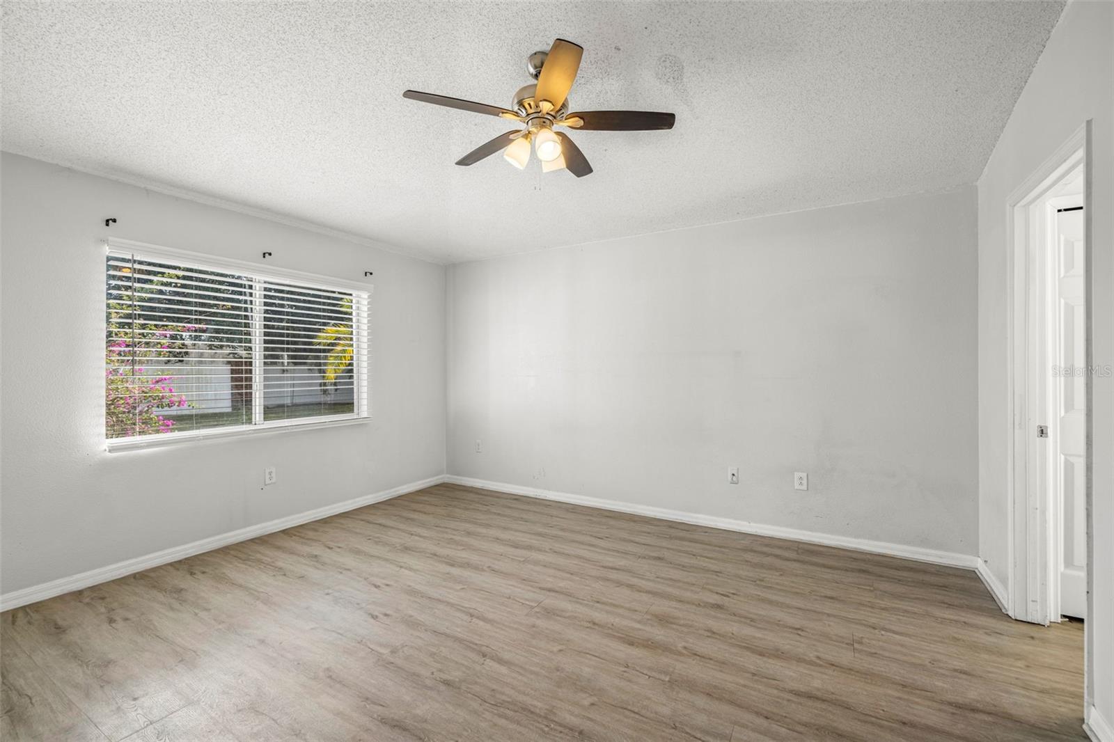 6114 SCHOOL HOUSE CT — photo 14