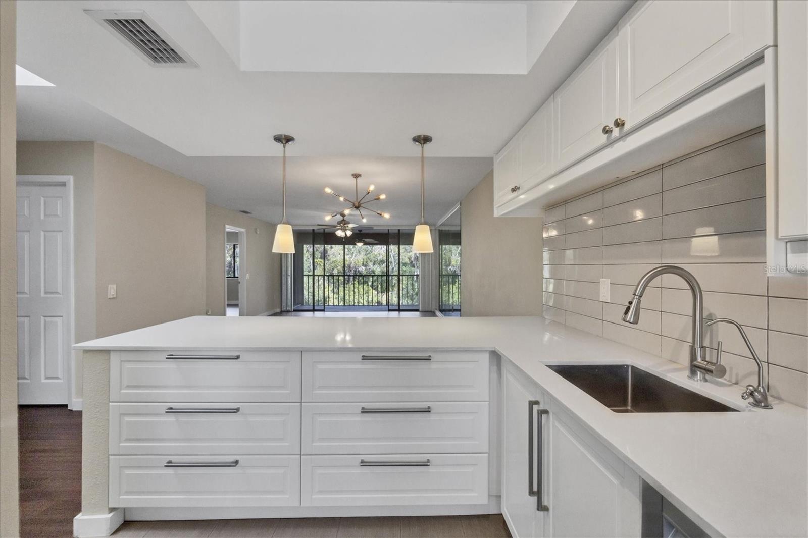 3363 CROSS CREEK DR #3363 — photo 4