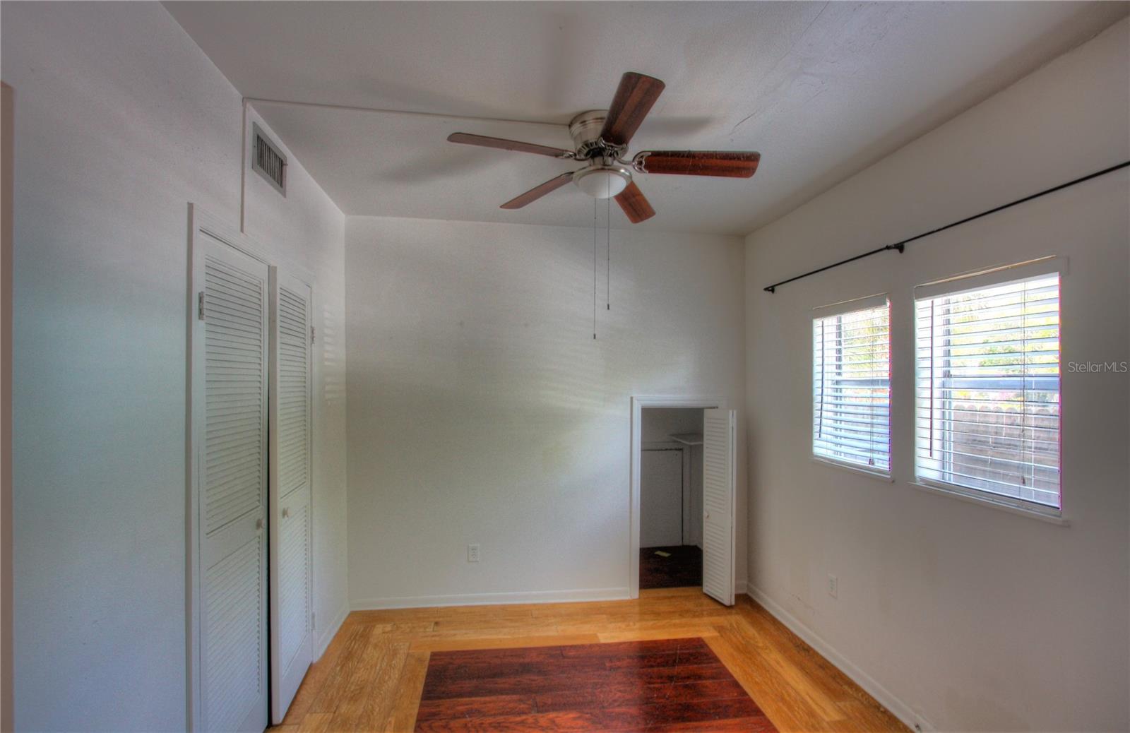 301 S OSPREY AVE — photo 10