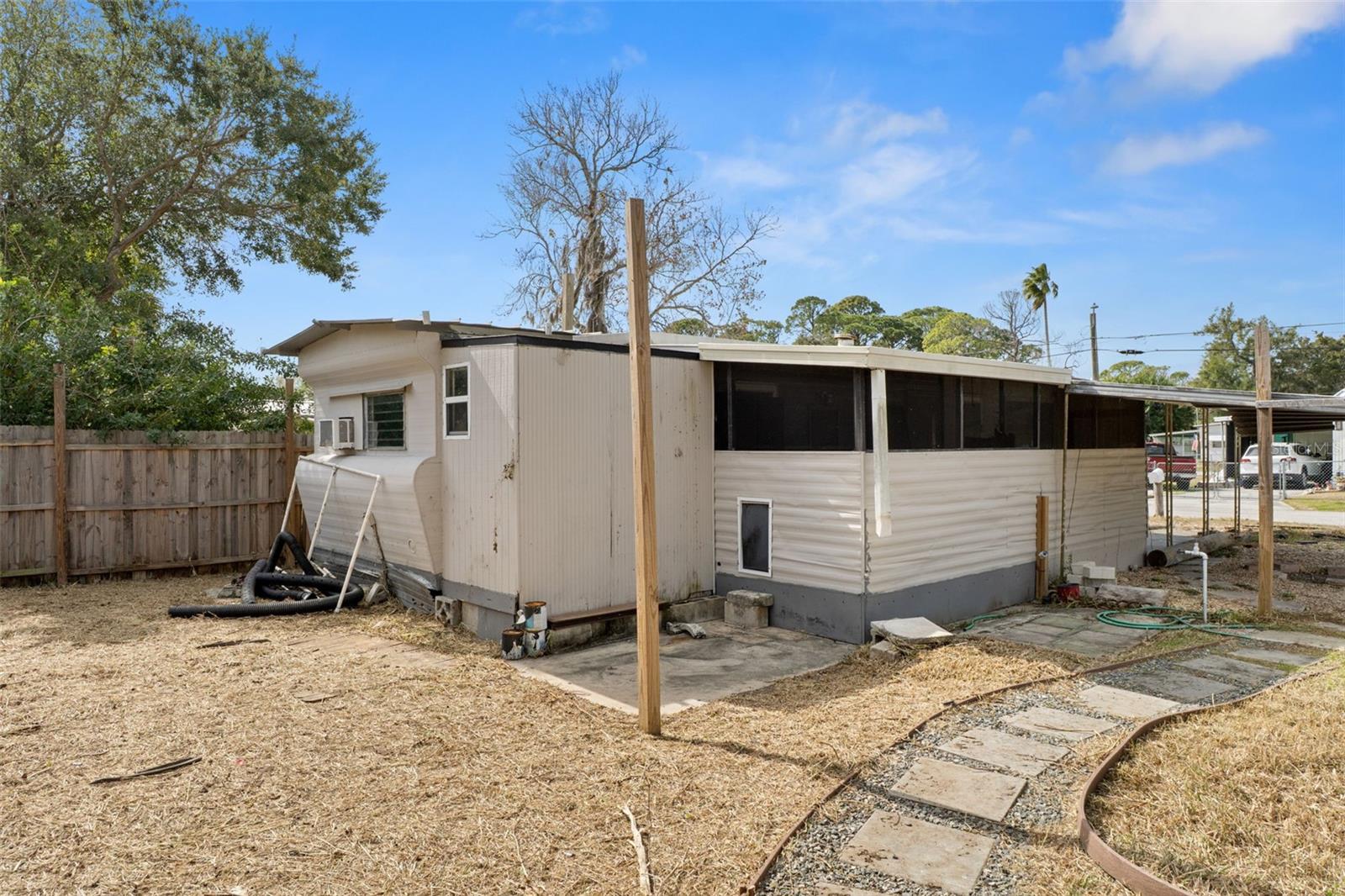 7436 VAGABOND DR — photo 3