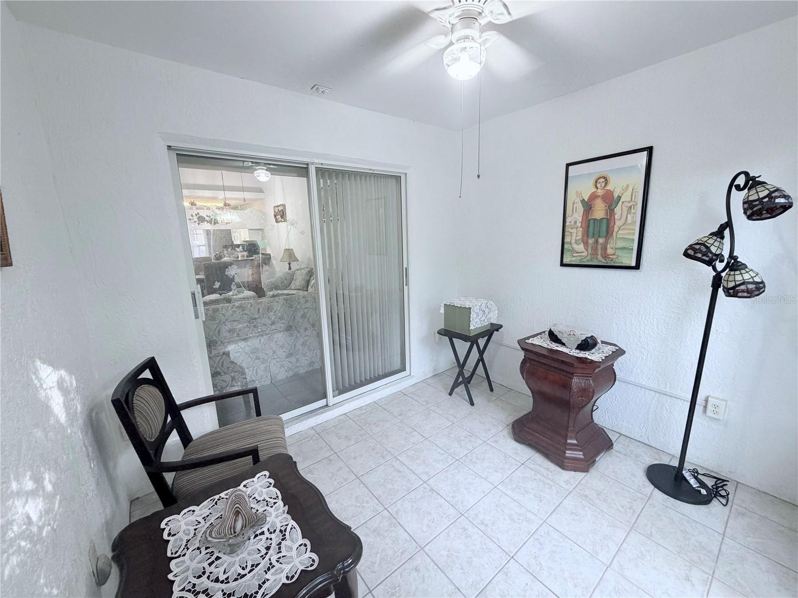 4523 GLEN HOLW — photo 46