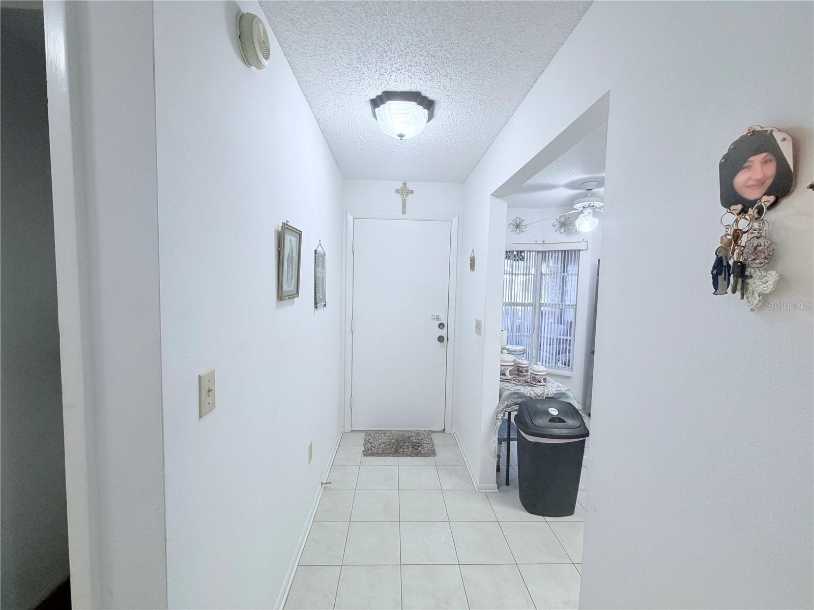 4523 GLEN HOLW — photo 5