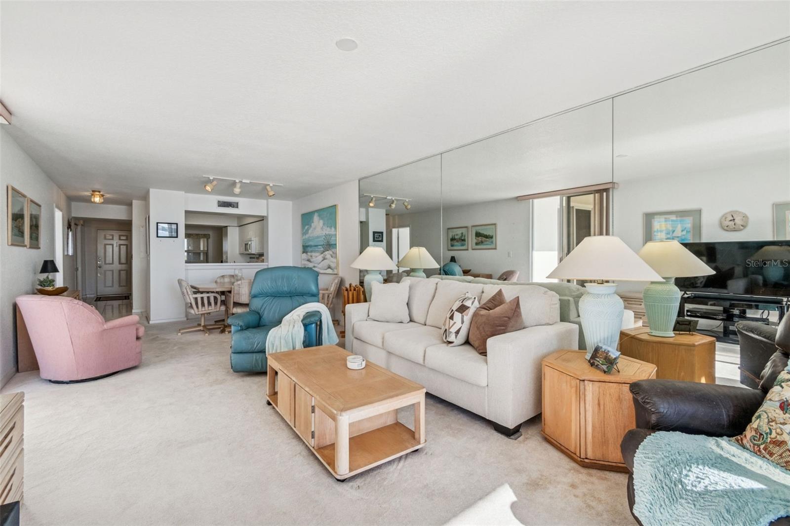 6105 BAHIA DEL MAR CIR #686 — photo 11