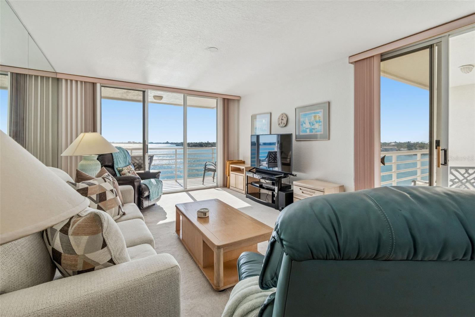 6105 BAHIA DEL MAR CIR #686 — photo 5