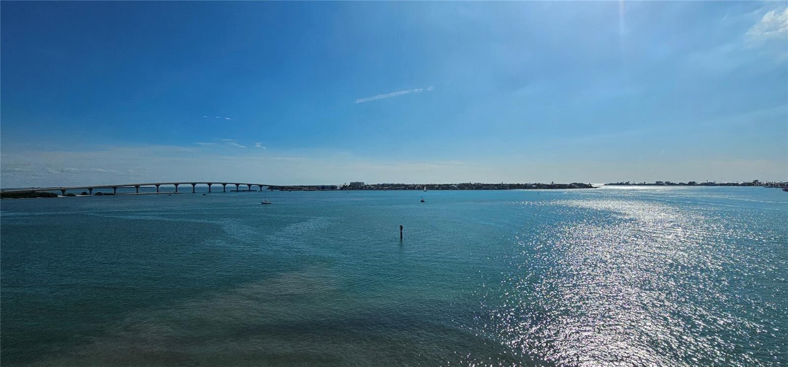 6105 BAHIA DEL MAR CIR #686 — photo 37