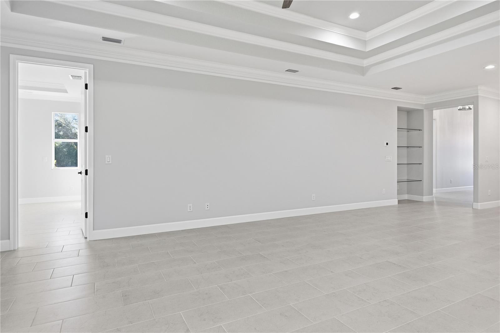 721 REDBUD CT — photo 5
