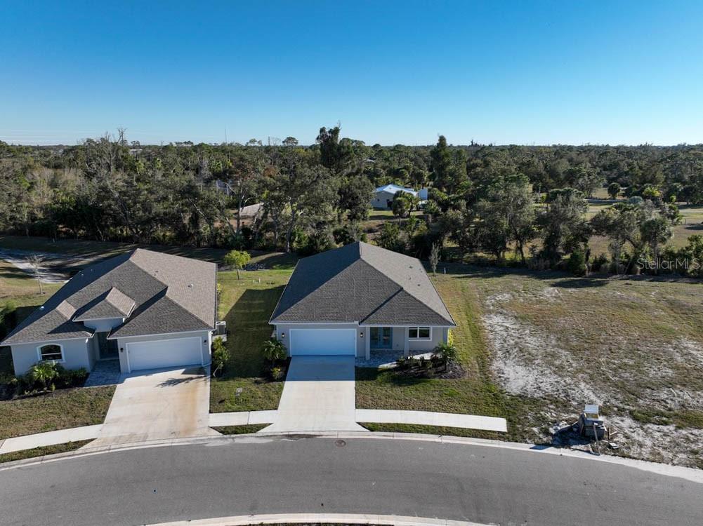 721 REDBUD CT — photo 33