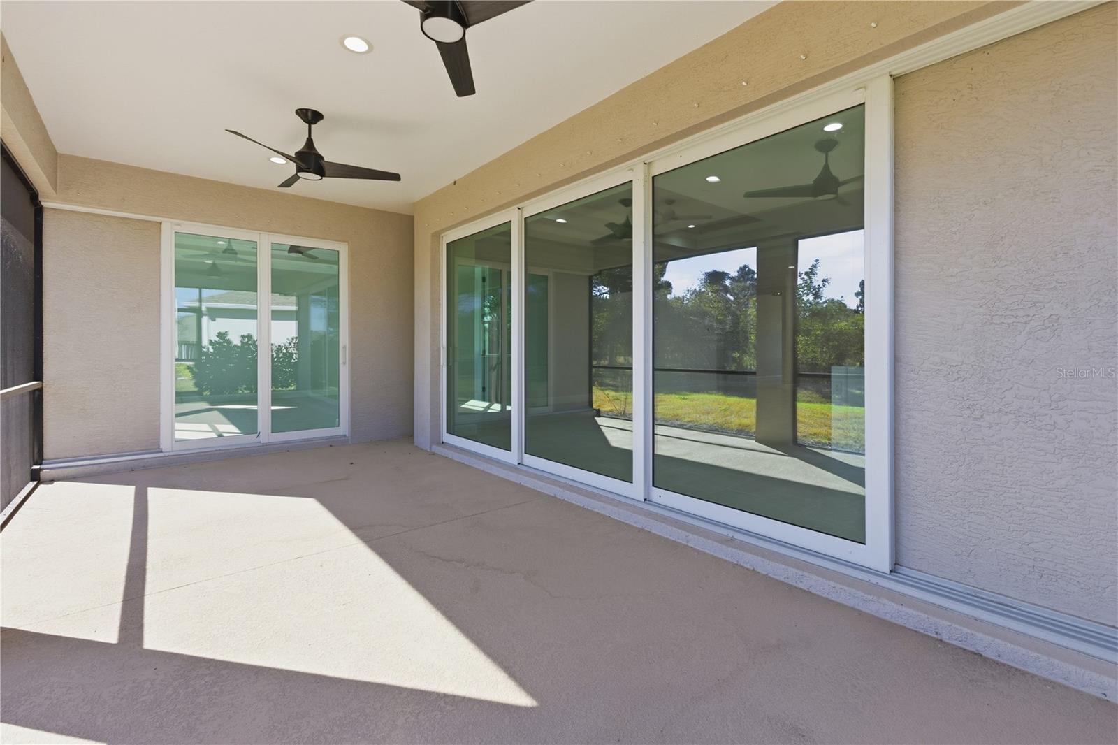 721 REDBUD CT — photo 30