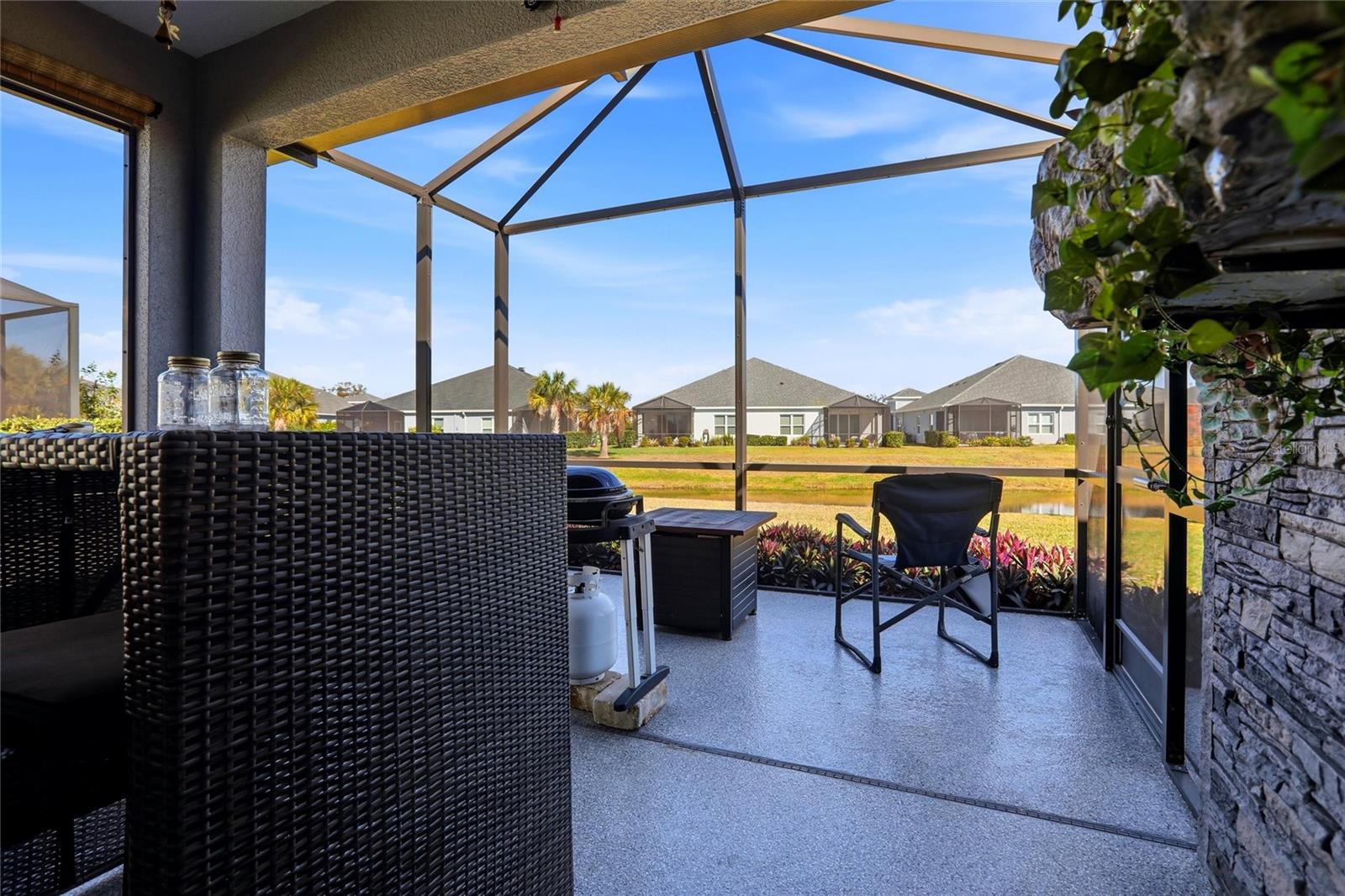 14530 BAREFOOT LN — photo 28